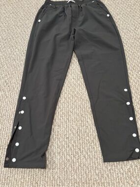 Aimpact Men’s Medium Breakaway Gray Elastic Waist Pants Athletic Comfort Nylon